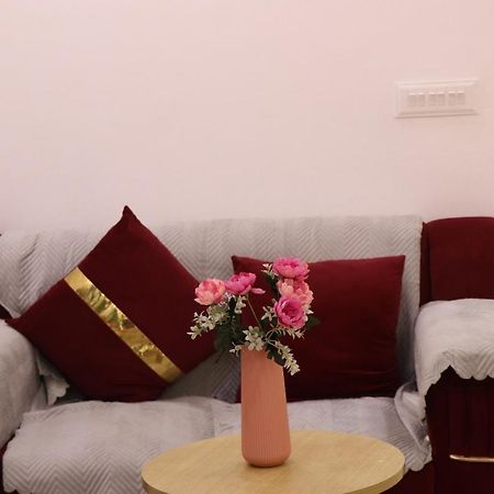 Shree Shyam Studio Noida Zewnętrze zdjęcie