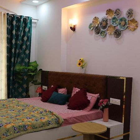 Shree Shyam Studio Noida Zewnętrze zdjęcie