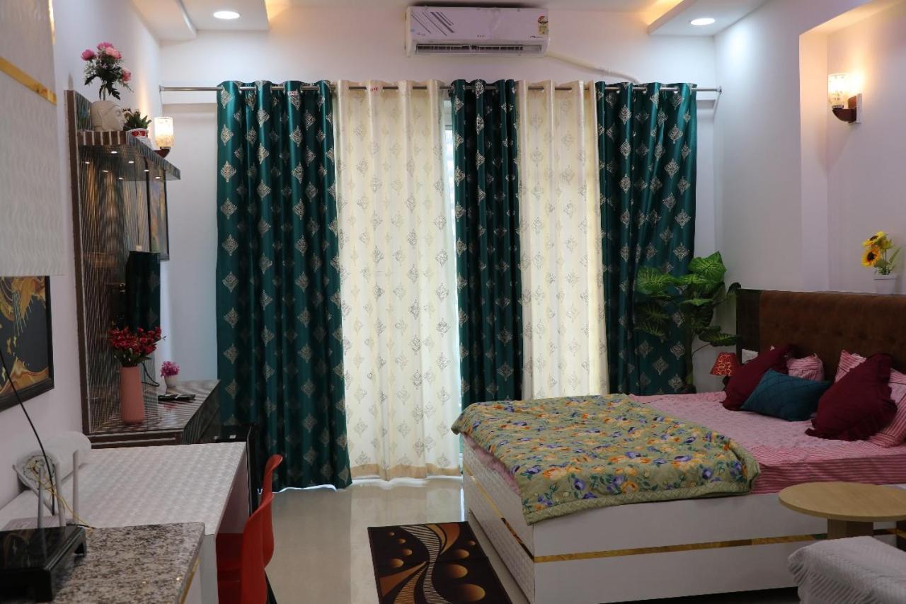 Shree Shyam Studio Noida Zewnętrze zdjęcie