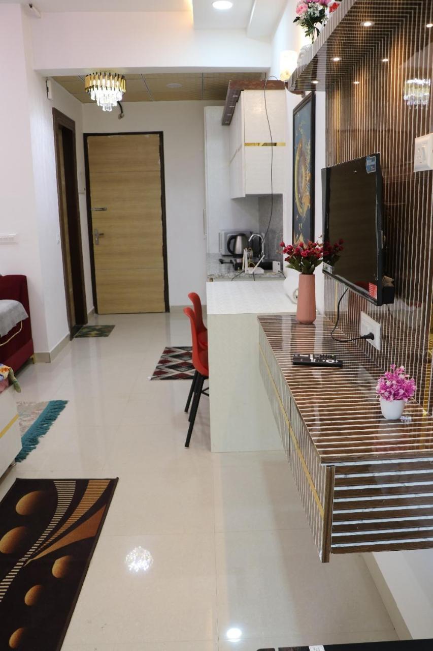Shree Shyam Studio Noida Zewnętrze zdjęcie